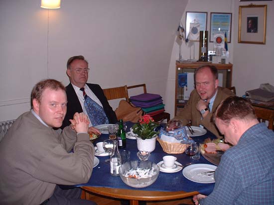 2003_0515AR